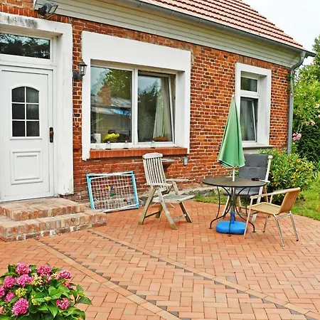 Kwatera prywatna Im Gutshaus Gnies