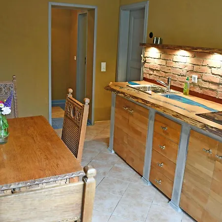 Im Gutshaus Homestay Gnies