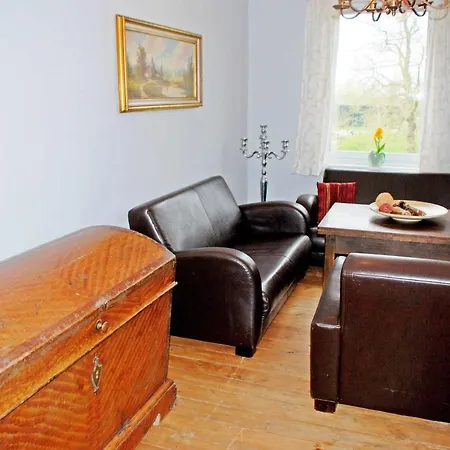 Homestay Im Gutshaus Gnies